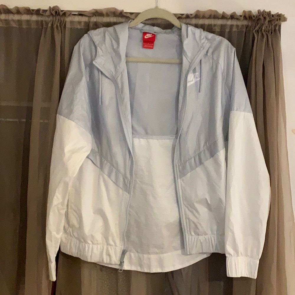 Nike windbreaker